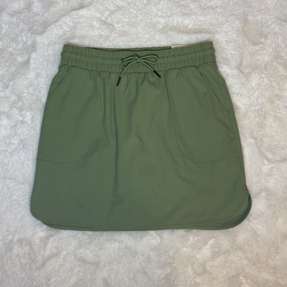 St. John’s Bay Green Skort XS | Built-In Shorts & Pockets